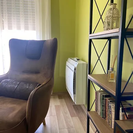 Cozy Apartment *
